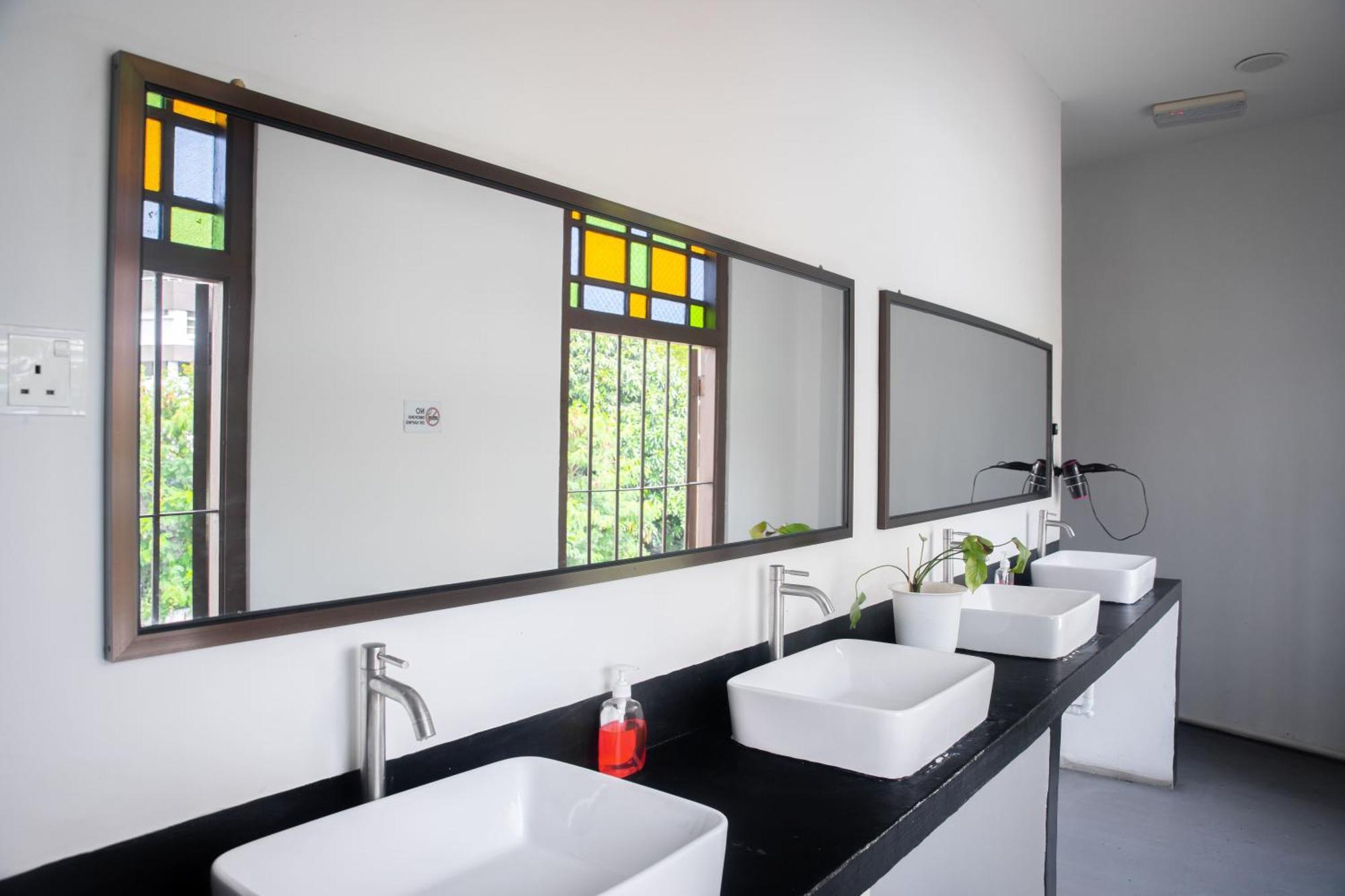Sleep Here Hostel, Melaka Ngoại thất bức ảnh